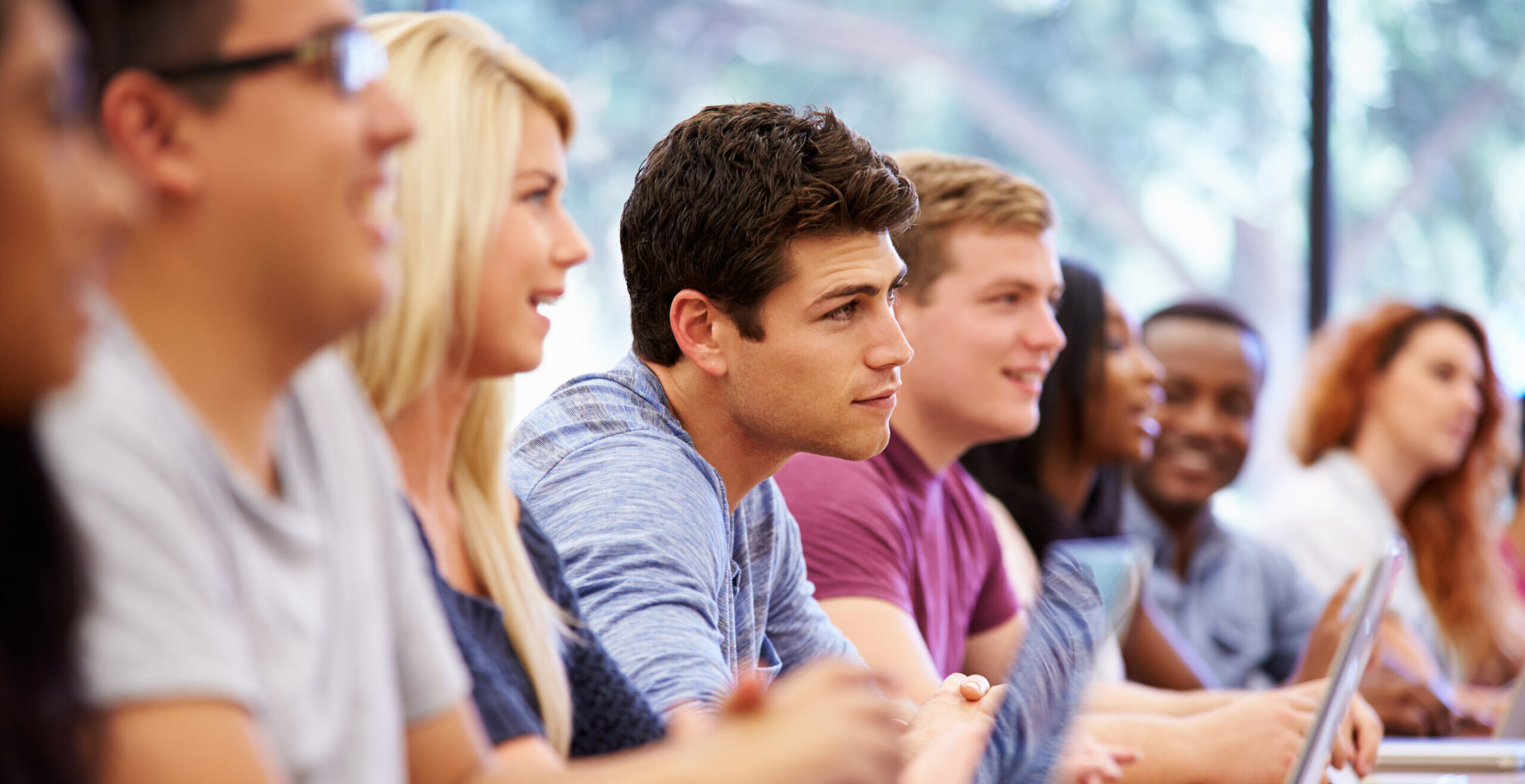 Waarom het aannemen van jong talent (studenten) een verrijking is voor jouw organisatie